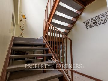 ARRIENDO! Casa con gran terreno en calle cerrada en Quilin, MACUL