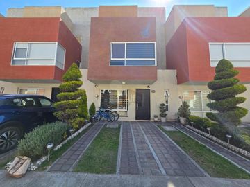 Casa en venta en Villa Toscana Toluca | Cerca de la Femexfut y aeropuerto de Toluca