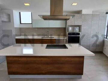 EN VENTA  DEPARTAMENTO MODERNO LOMAS DE MONTESERRIN