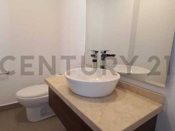EN VENTA  DEPARTAMENTO MODERNO LOMAS DE MONTESERRIN