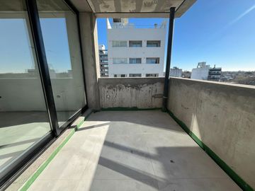 Departamento 3 entre 38 y 39