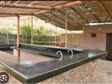 SE VENDE TERRENO  CON MUY BUENA UBICACION EN EL CONDOMINIO LOS DAMASCOS