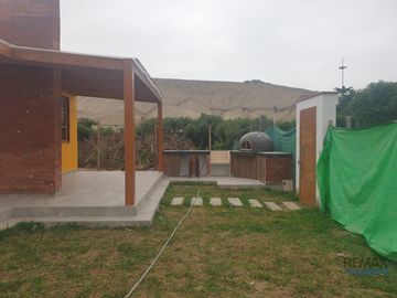 SE VENDE TERRENO  CON MUY BUENA UBICACION EN EL CONDOMINIO LOS DAMASCOS