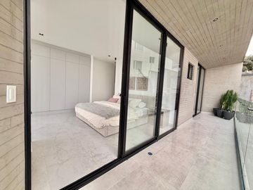 IRA VENTA DEPARTAMENTO 113.42 M2  CON TERRAZA SECTOR SANTA LUCIA DE CUMBAYA