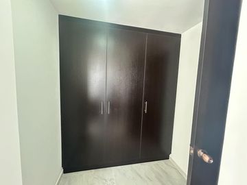 IRA Venta Suite con parqueadero sector Abdón Calderón Sangolquí