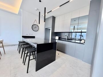 IRA Venta Suite Cumbaya Santa Lucia  61m2 mas Terraza.