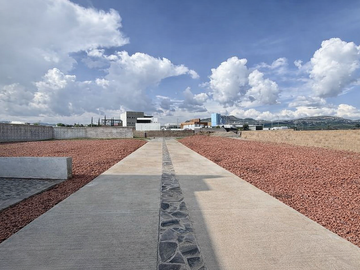 Casa en venta en privada en zona  sur