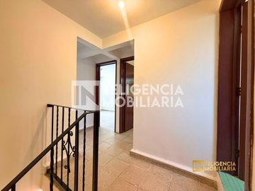 CASA EN VENTA - SANTA CRUZ