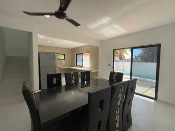 Casa en Venta en Chicxulub Puerto a 150 m del mar con recamara en PB