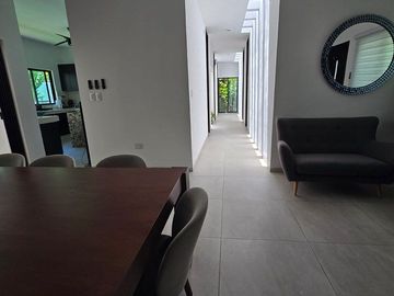 RESIDENCIA EN PRIVADA EN RENTA  TEMOZON NORTE