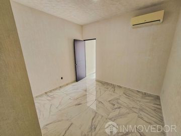 Casa · 3 Recámaras · Estudio · Privada · Seguridad · Villas del Arte · Polígono