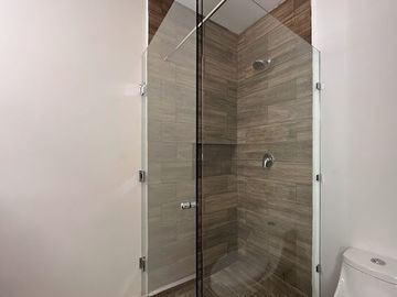 CASA EN VENTA EN PRIVADA RESIDENCIAL EN CHOLUL
