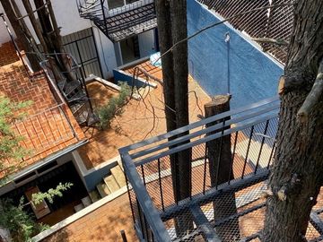 SE RENTA CASA TIPO LOFT EN PRIV. DE LAS AGUILAS, SAN BARTOLO AMEYALCO