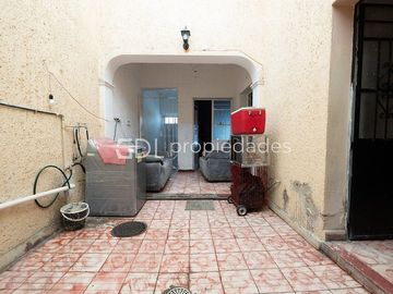 PLAZA DE LA BANDERA CASA EN VENTA