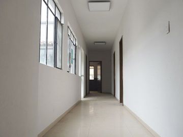 CASA CON VALOR ARTÍSTICO PARA RESTAURAR EN COLONIA ARCOS VALLARTA