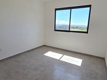 Venta de casa nueva en Ikaya / Zakia Qro.