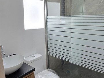 Venta de casa nueva en Ikaya / Zakia Qro.