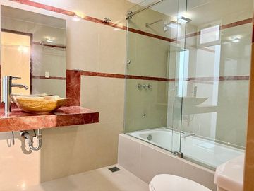 VENTA CASA EN SAN JERÓNIMO LÍDICE