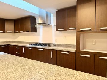VENTA CASA EN SAN JERÓNIMO LÍDICE
