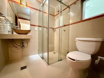 VENTA CASA EN SAN JERÓNIMO LÍDICE