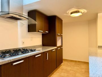 VENTA CASA EN SAN JERÓNIMO LÍDICE