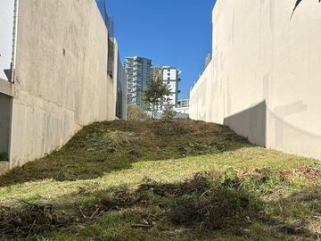 Terreno en venta con Vista al Campo de Golf golf ejecutivo.