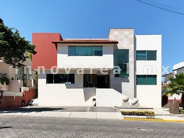 Valle Hermoso en Loma de Valle Escondido