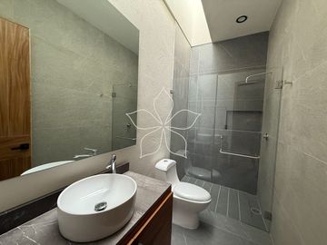 RESIDENCIA NUEVA EN RENTA EN ALTANZA SOLARES, ZONA REAL, ZAPOPAN
