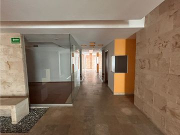 Oficina de 256 m2 en renta en Corporativo Global, Cancún, Bonampak