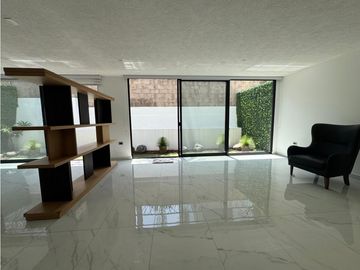 Casa en Venta en Lomas de Angelópolis Parque Victoria