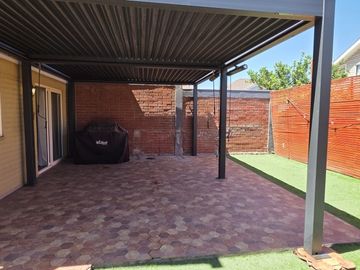 EXCELENTE CASA EN CONDOMINIO