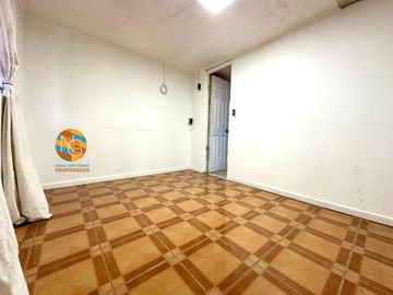 CASA CON TERRENO DE 500 M2 TOTAL