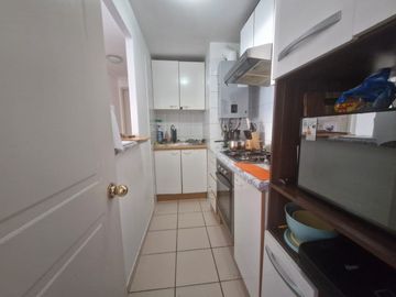 GRACE KELM ARRIENDA DEPARTAMENTO 2D + 2B | ESTACIONAMIENTO + BODEGA | BARRIO REPÚBLICA