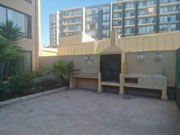 GRACE KELM ARRIENDA DEPARTAMENTO 2D + 2B | ESTACIONAMIENTO + BODEGA | BARRIO REPÚBLICA