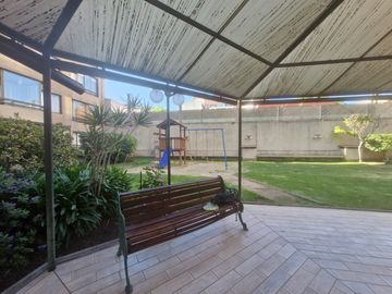 GRACE KELM ARRIENDA DEPARTAMENTO 2D + 2B | ESTACIONAMIENTO + BODEGA | BARRIO REPÚBLICA