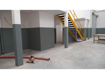 BODEGA EN RENTA  AREA CARR LAREDO Y SANTA ROSA  A ESTRENAR 1080 M 2