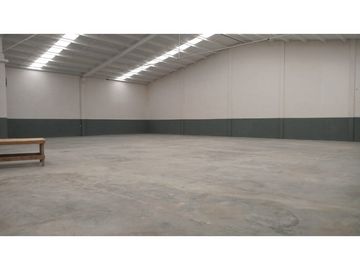 BODEGA EN RENTA  AREA CARR LAREDO Y SANTA ROSA  A ESTRENAR 1080 M 2