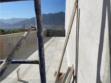 BODEGA NUEVA EN VENTA  P/INDUSTRIAL SANTA CATARINA POR LIBRAMIENTO