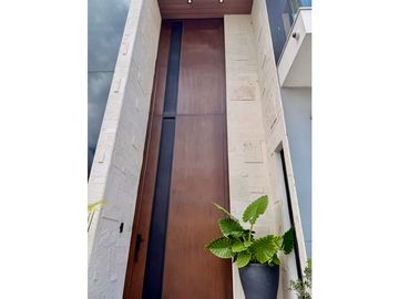 Residencia de Autor en Venta