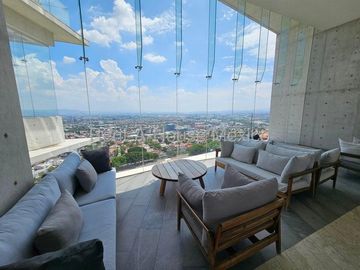 Se vende Departamento con Balcón y Vista a Querétaro en Zona Diamante RAH3277
