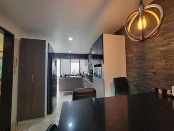Casa en Venta con Excelente Distribución en Cafetales
