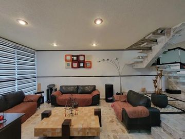 Casa en Venta con Excelente Distribución en Cafetales