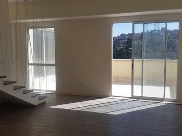 Departamento en Lomas Country Club