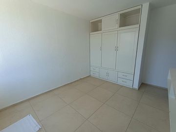 Casa en P. Aster, Fraccionamiento sándara, Toluca.