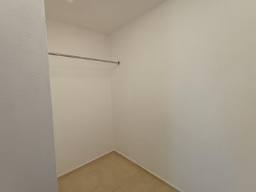 Casa en P. Aster, Fraccionamiento sándara, Toluca.
