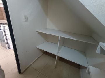 Casa en P. Aster, Fraccionamiento sándara, Toluca.