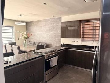 Casa en Cumbres Allegro
