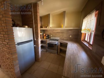 CASA CON ALBERCA EN VENTA EN EL NARANJO, SAN LUIS POTOSI.