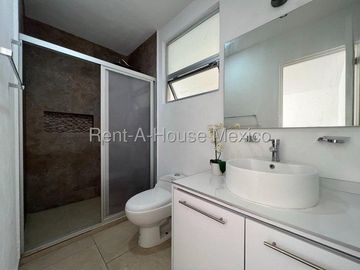 Se vende Casa Familiar con Roof Garden en Grand Juriquilla RAH2223