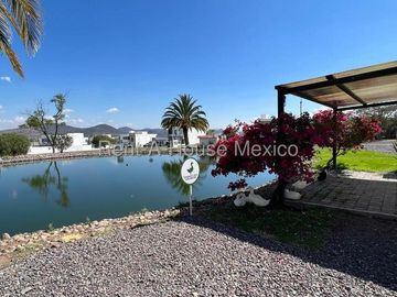 Se vende Casa Familiar con Roof Garden en Grand Juriquilla RAH2223